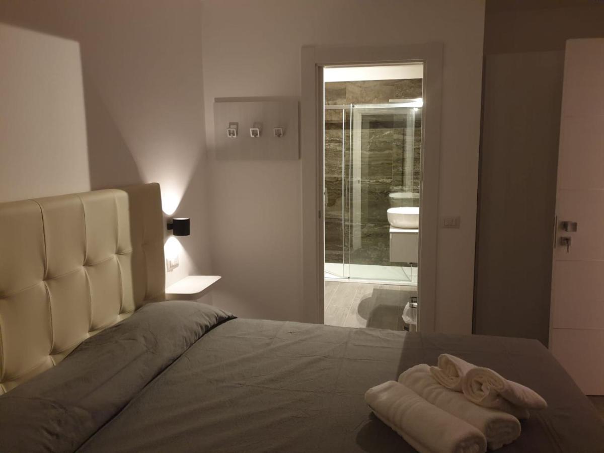 Cavour Rooms 奧爾比亞 外观 照片