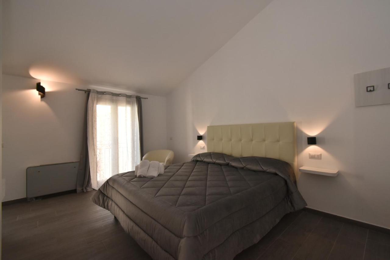 Cavour Rooms 奧爾比亞 外观 照片